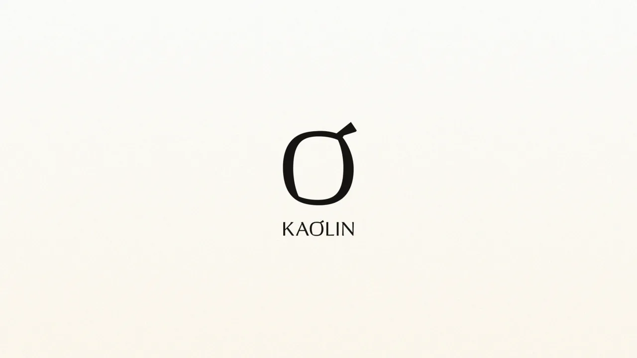 Die KAOLIN-Marke über dem Schriftzug, wie im Kopf des Shops